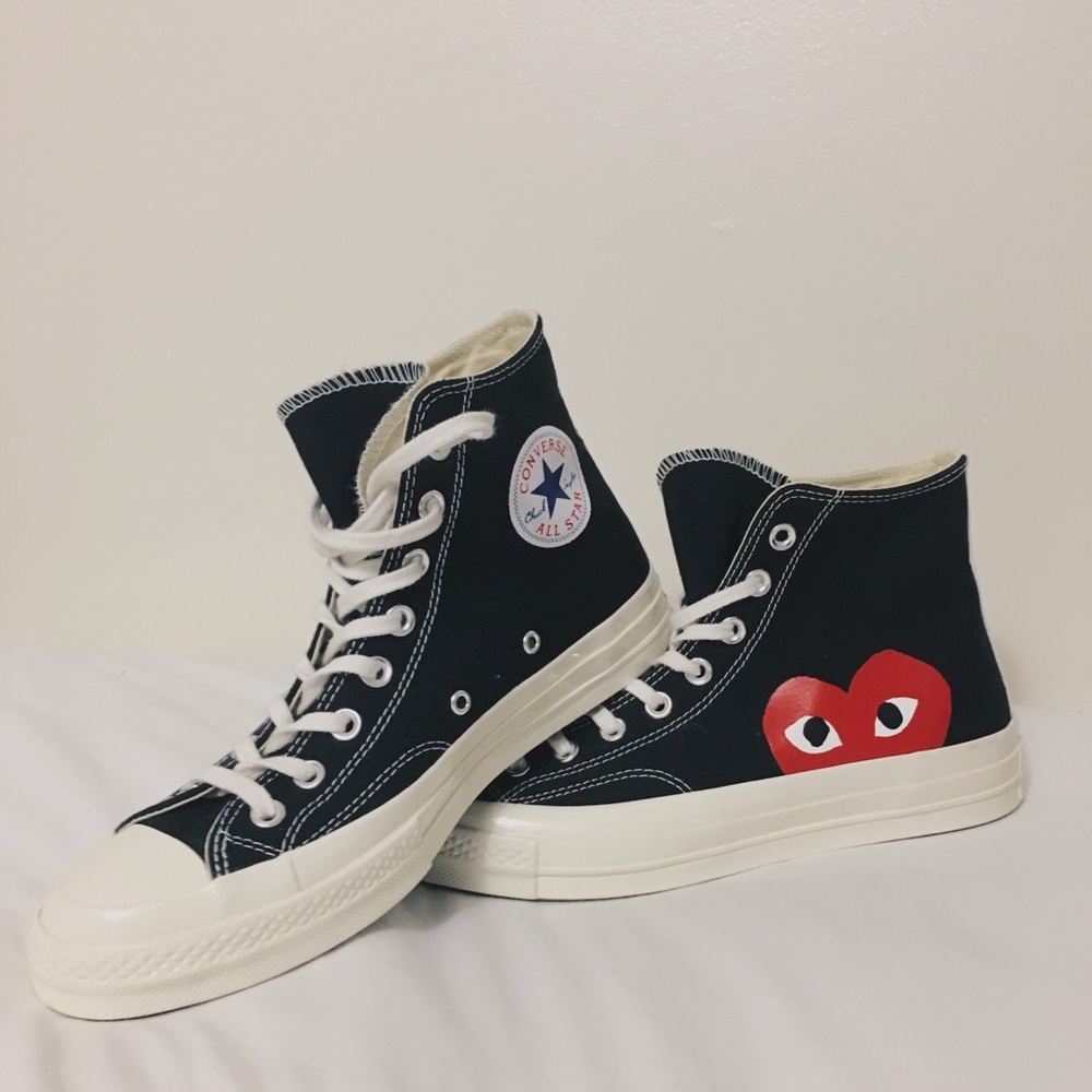 Comme Des Garçon Men’s Converse SZ. 8 Women SZ. 10